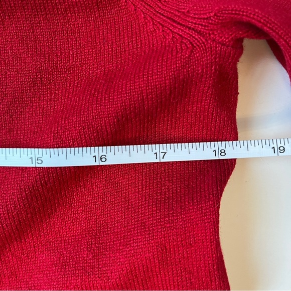 White + Warren Red Holiday Silk and Cashmere Fur Trim Sweater - Picture 6 of 6